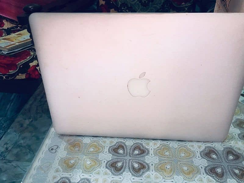 MacBook Air 13inch Condition 10by10 1