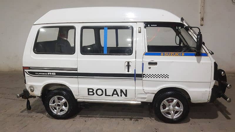 Suzuki Bolan 2014 8