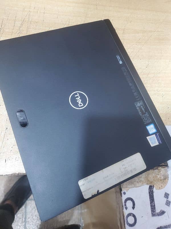 Dell latitude 7285 i7 7th gen (2 in 1) 8