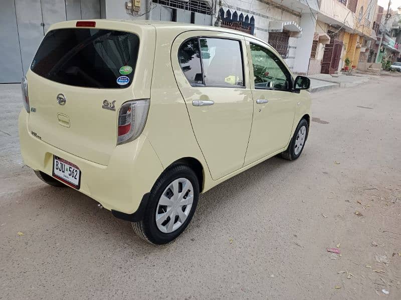 Daihatsu Mira 2015 4