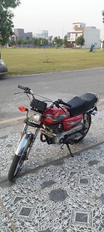 Honda CG 125 in good running condition 4