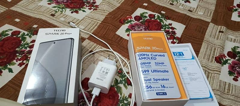 Tecno spark 20 pro plus 8/256GB with box 0