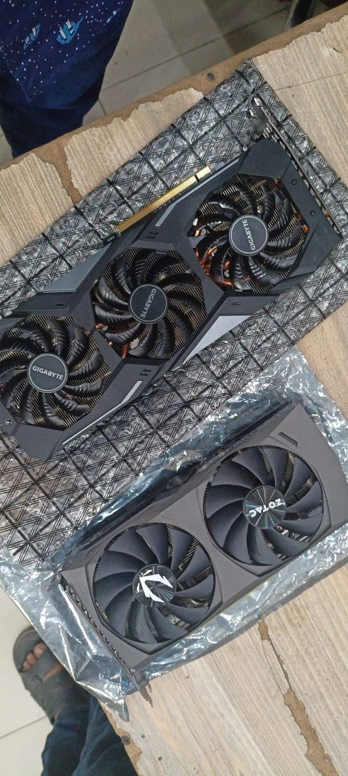 RTX 3060Ti Zotac Twin edge and RTX 2060 Super Gigabyte Gaming OC RGB 2