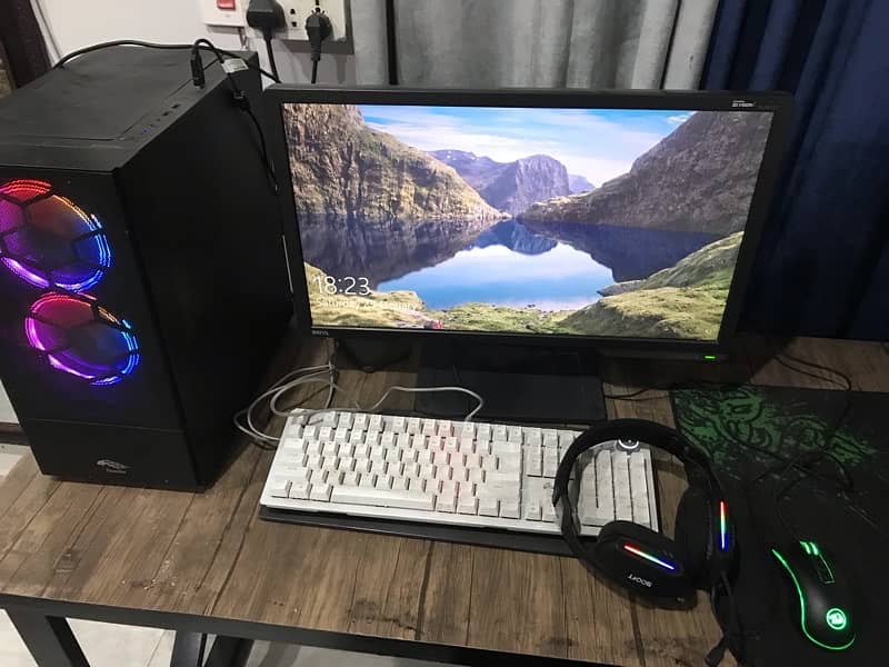 GAMING PC/DESKTOP 11