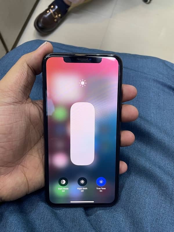 iphone 11promax 256gb dual pta 6