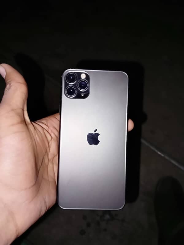 iPhone 11 Pro Max sale and Exchange 1