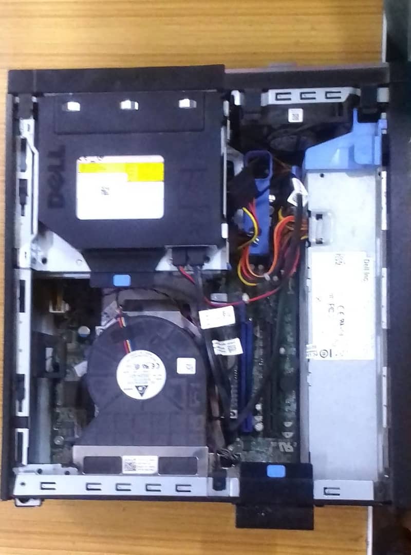 Desktop pc dell 7010 ci3 1