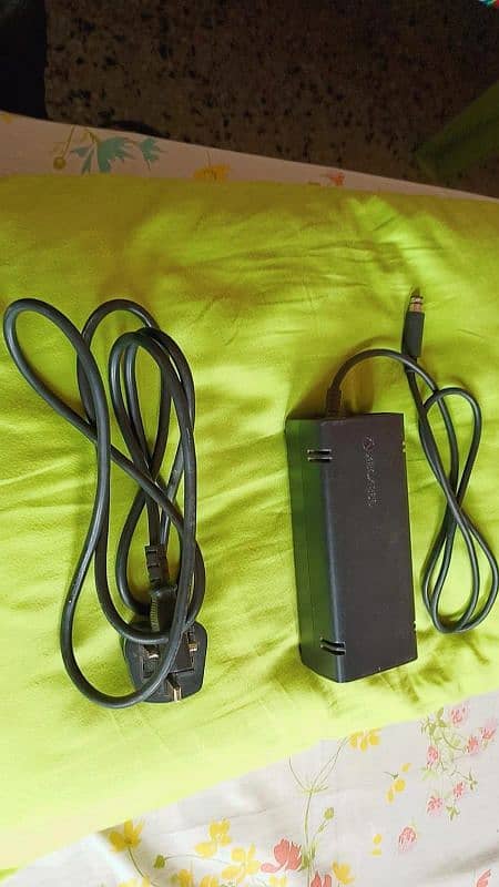 Xbox 360e Slim gaming console 6