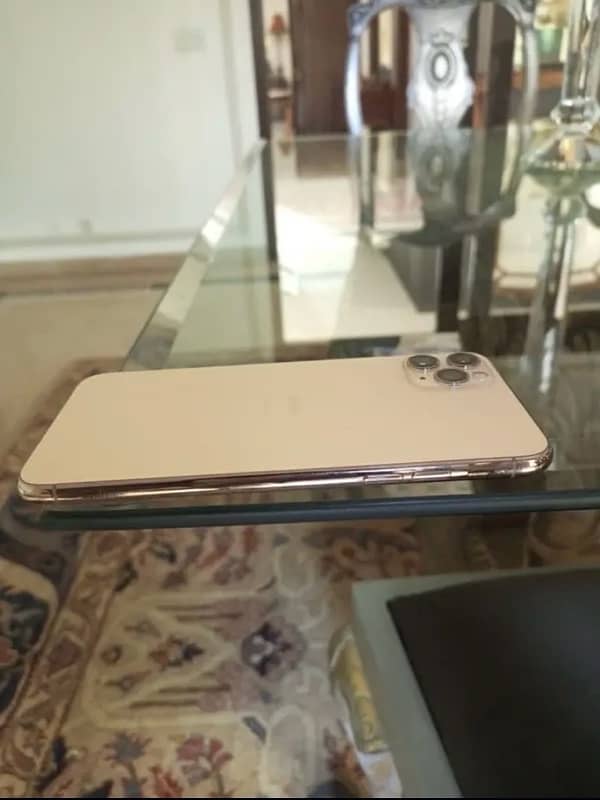 iphone 11 Pro Max NON Pta factory unlock 1