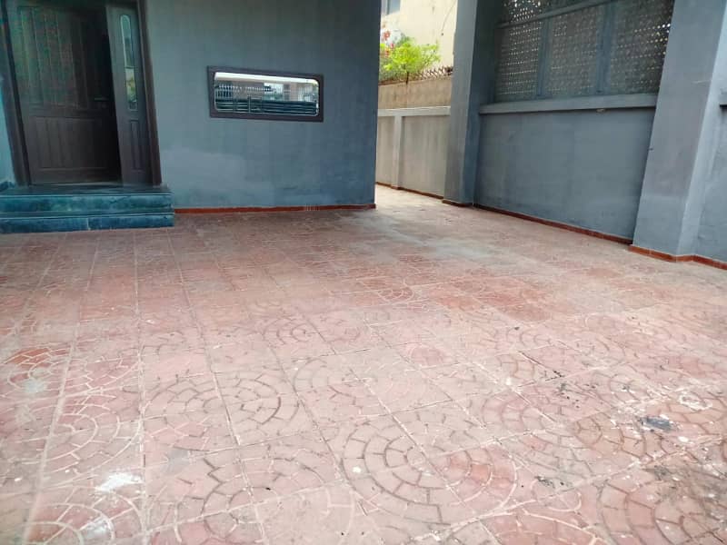 10 Marla Furnished House fore rent in dha phase 4 32