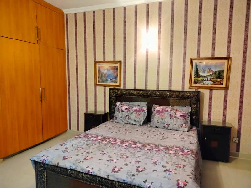 10 Marla Furnished House fore rent in dha phase 4 35