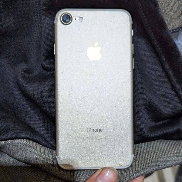 IPHONE 7EXCHANGE POSSIBLE 4