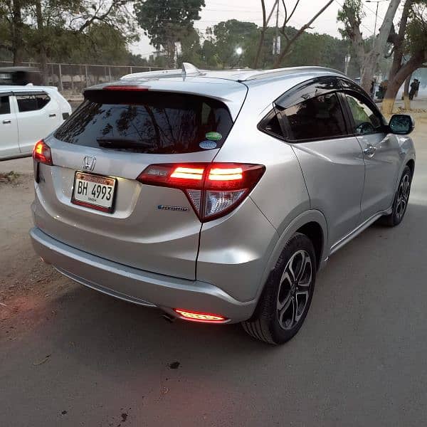 Honda Vezel 2014/20 Hibrid Z Sensing Full Original No Touchups 0