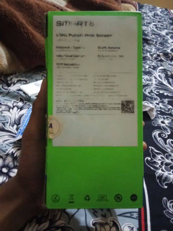 Infinix smart 8 3+3/64 gb 11