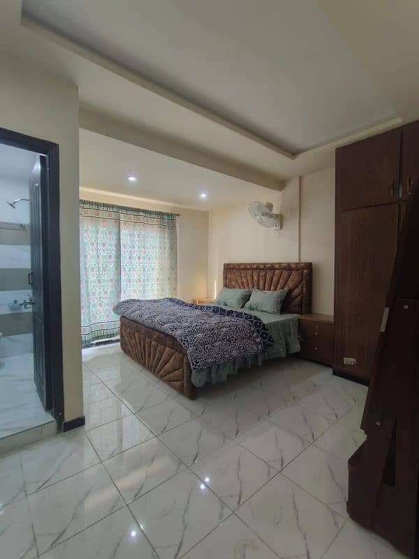 fully furnished apartment for rent in bahria Town rawalpindi 9