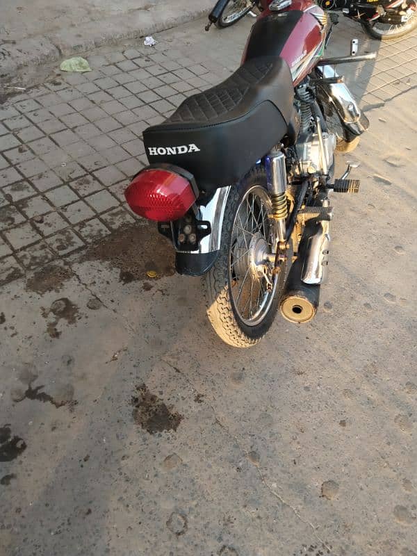 Honda 125 2014 1