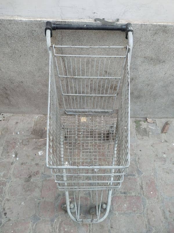 shopping trolley 0