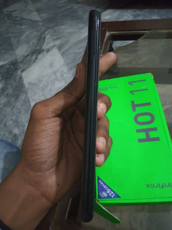 infinix hot 11 urgent sale exchange possible 4/128 3