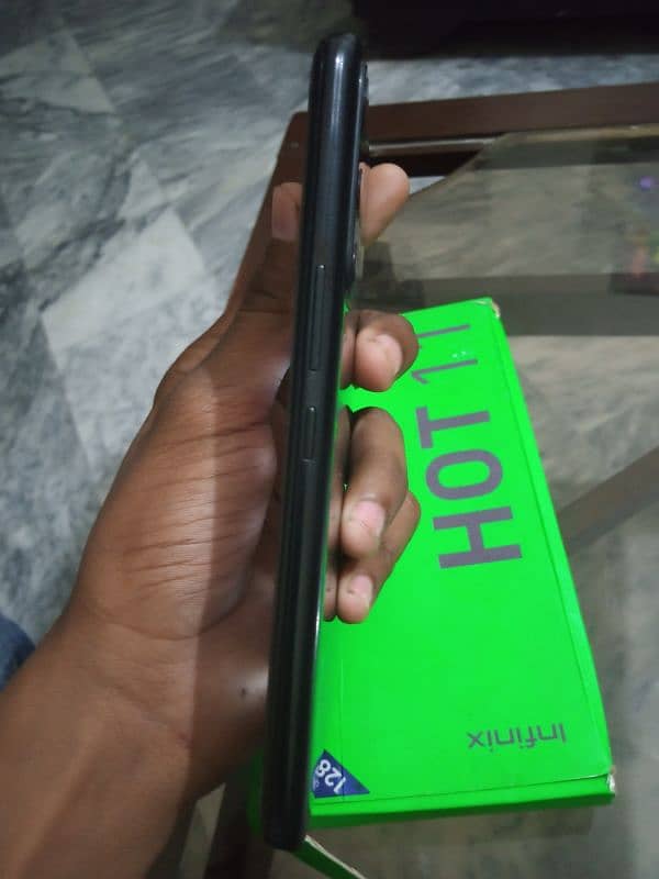 infinix hot 11 urgent sale exchange possible 4/128 4