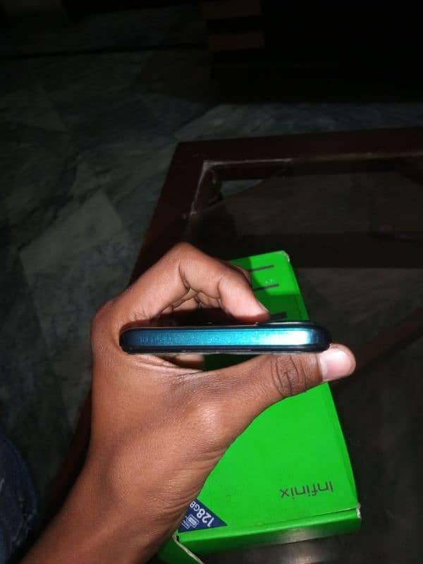 infinix hot 11 urgent sale exchange possible 4/128 5