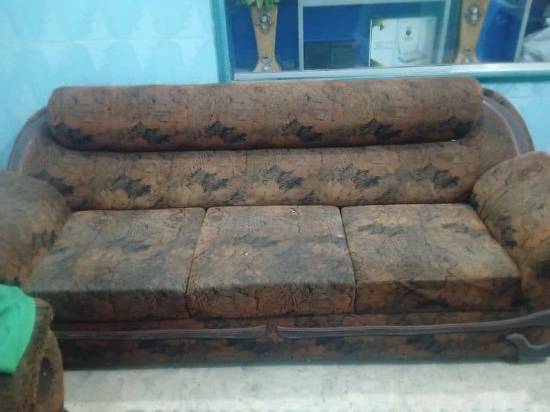 sofa for sale 0