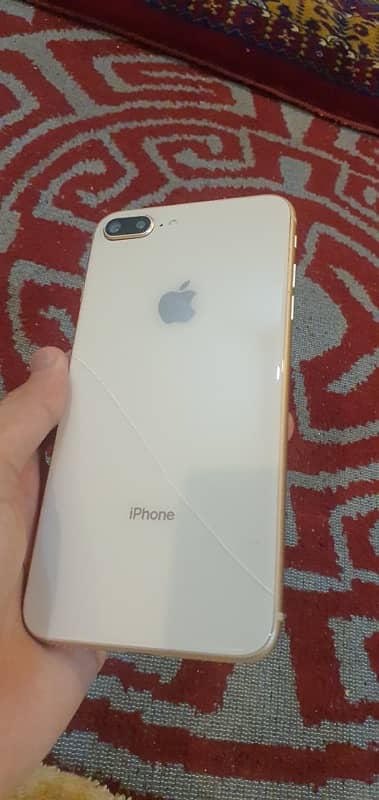 iPhone 8 plus 3