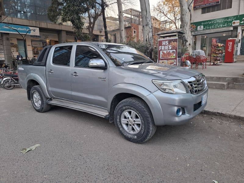 Toyota Hilux 2014 0