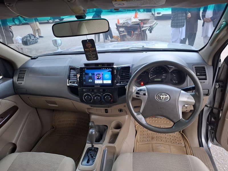 Toyota Hilux 2014 8