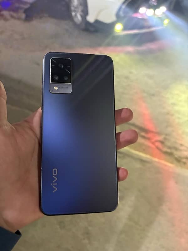 vivo v21 full box 4