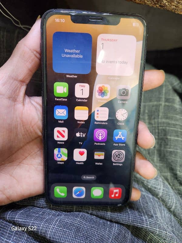 iphone 11 pro max 64 gb box pta approved 1