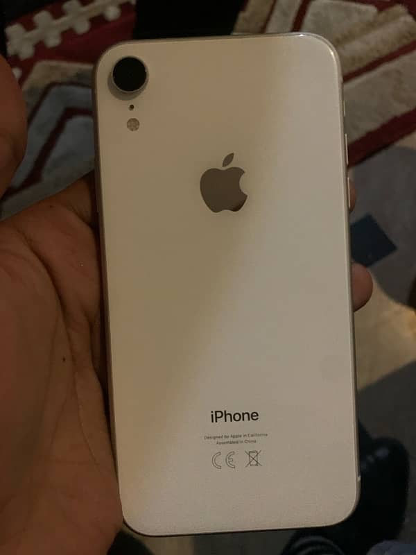 iPhone XR Factory Unlock 128GB 2