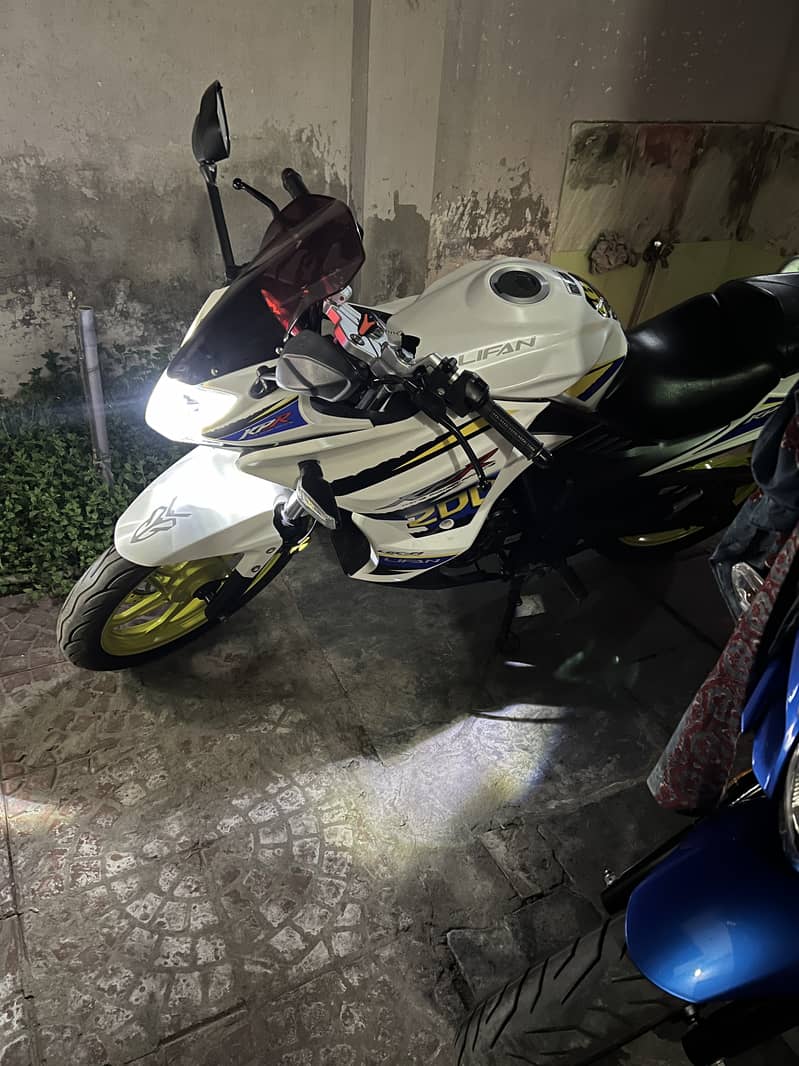 Lifan KPR 200 (White) 7