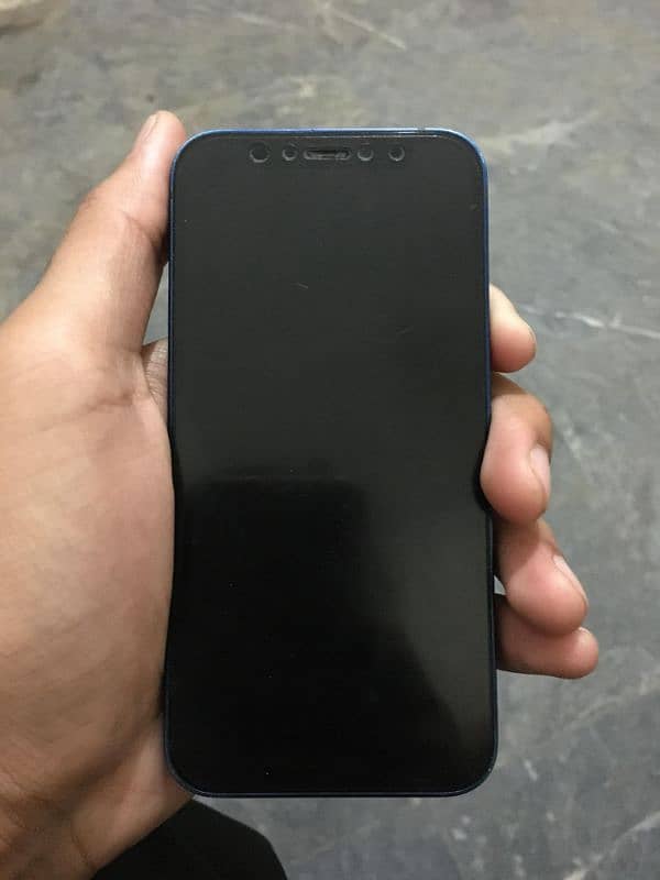 iPhone 12 mini 4