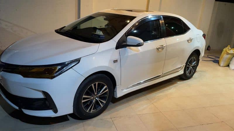 Toyota Altis Grande 2018 5