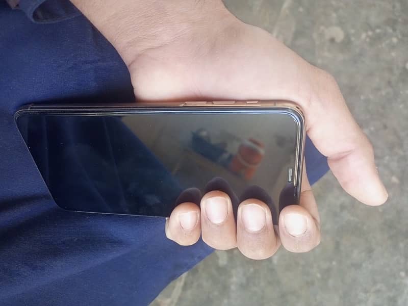 iPhone 11 promx non pta (not jv) final price 7