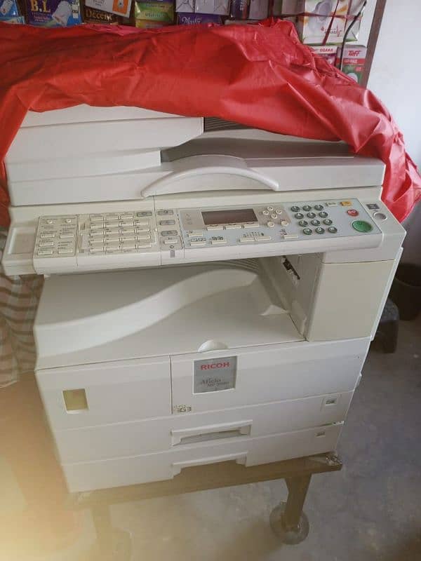 Richo 2000 photocopy machine 3