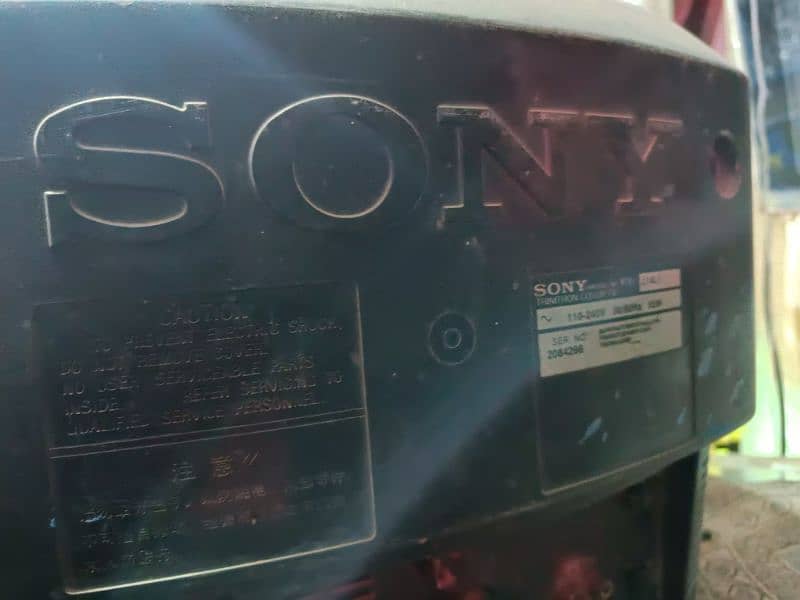 Sony 14 inch original TV 4