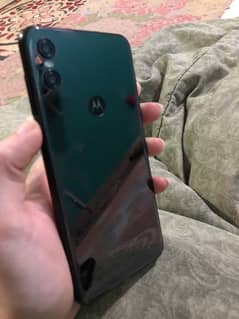 motorola one