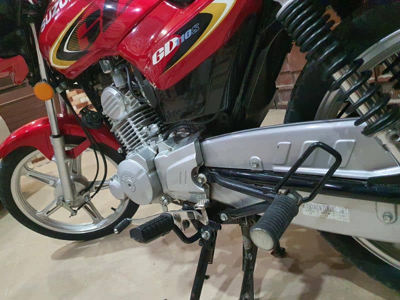 Suzuki GD 110s New 2022 7