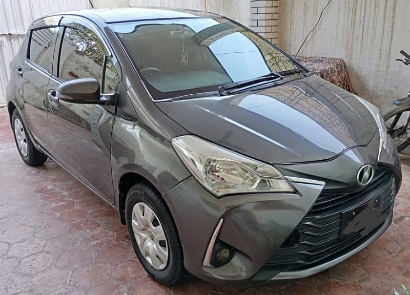 Toyota Vitz 2011 1