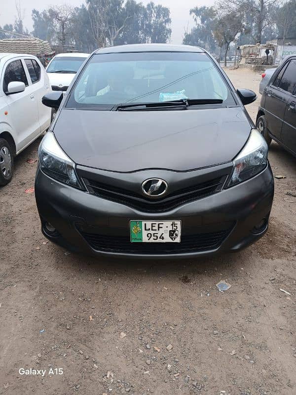 Toyota Vitz 2012 0