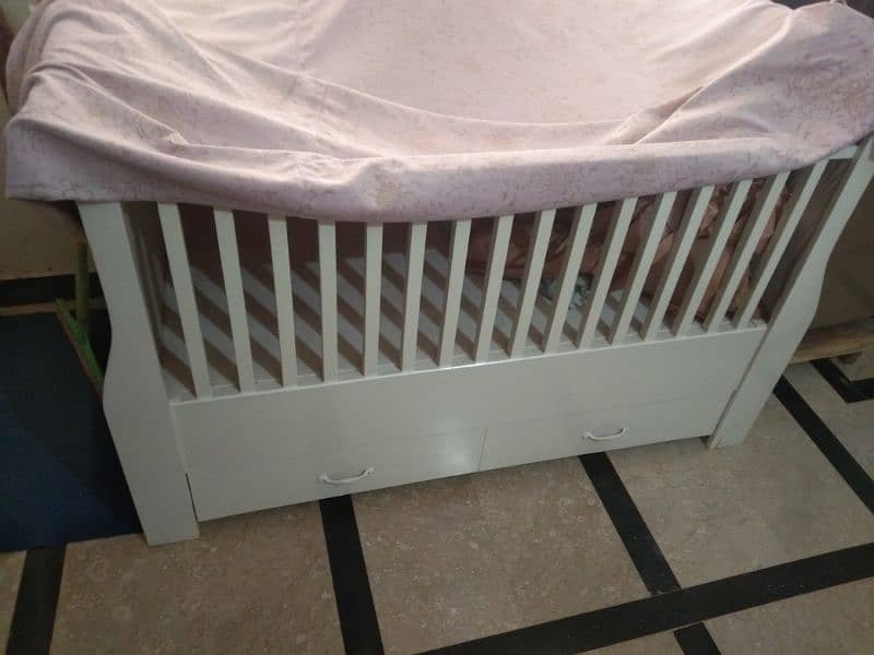 I want to sale baby bed 1