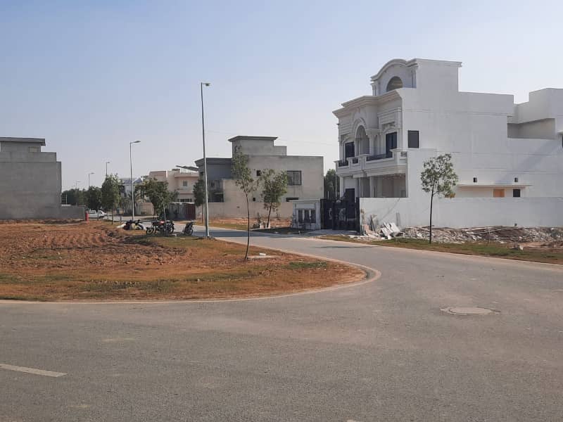 One Kanal Plot in A Block in 110 Feet Road Main Boulevard 49