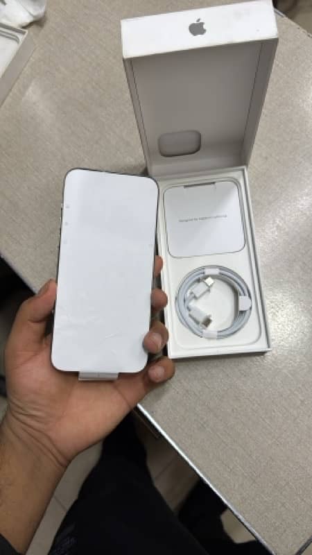 iPhone 15 Pro Max 256gb pta approved 1