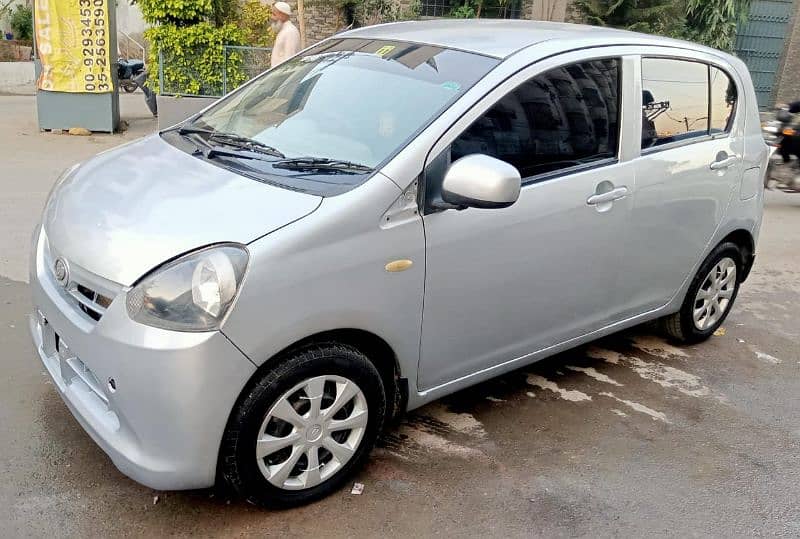 Daihatsu Mira 2013 6