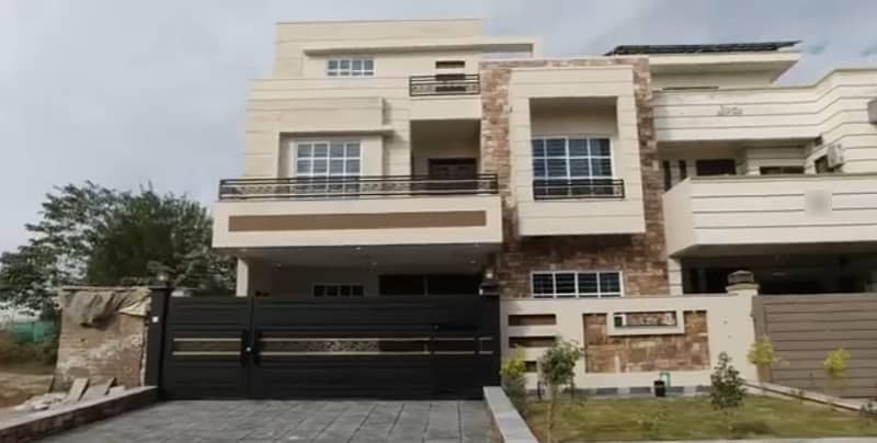 Stunning and affordable House available for sale in G-13/3 0