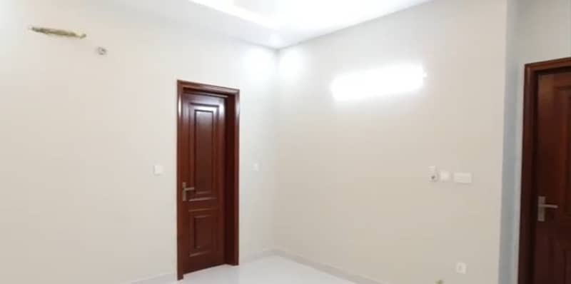 Stunning and affordable House available for sale in G-13/3 8