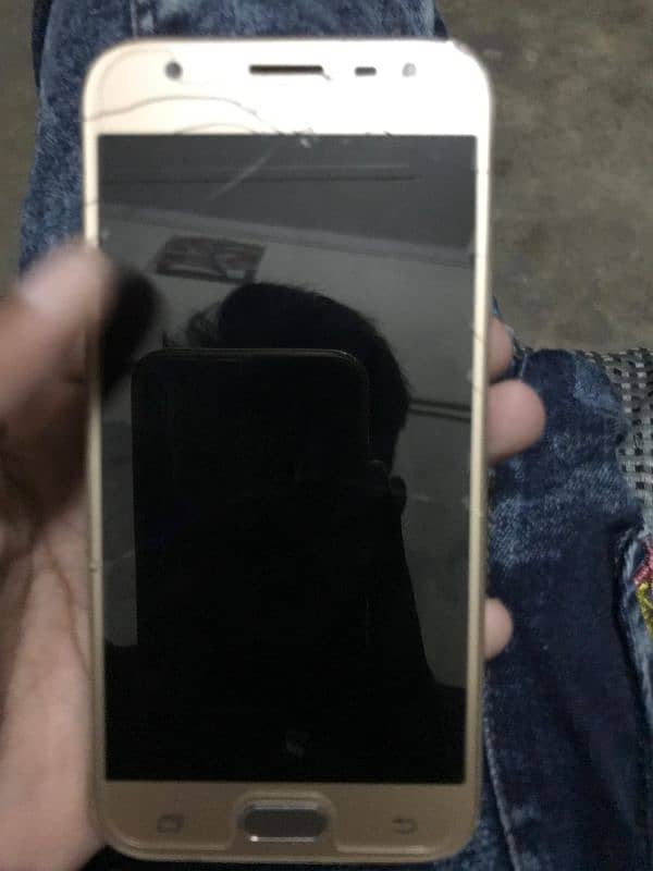 Urgent Sale Samsungj3 pro only serious prson talk 0