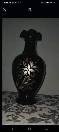 VASE URGENT SALE