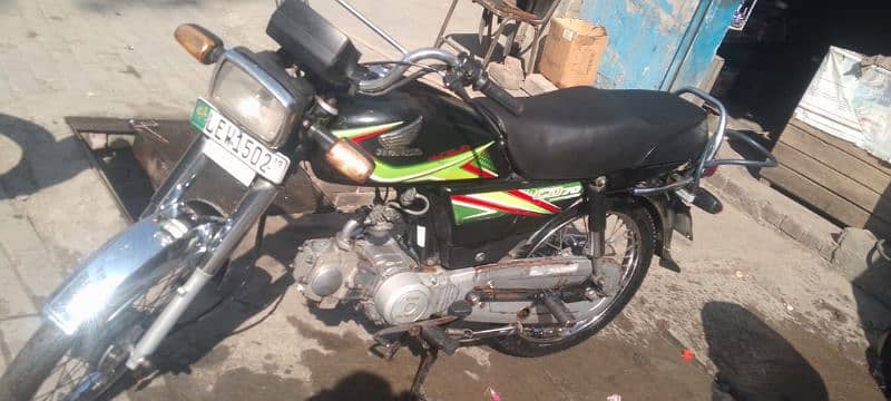 Honda CD70cc black mint condition 5